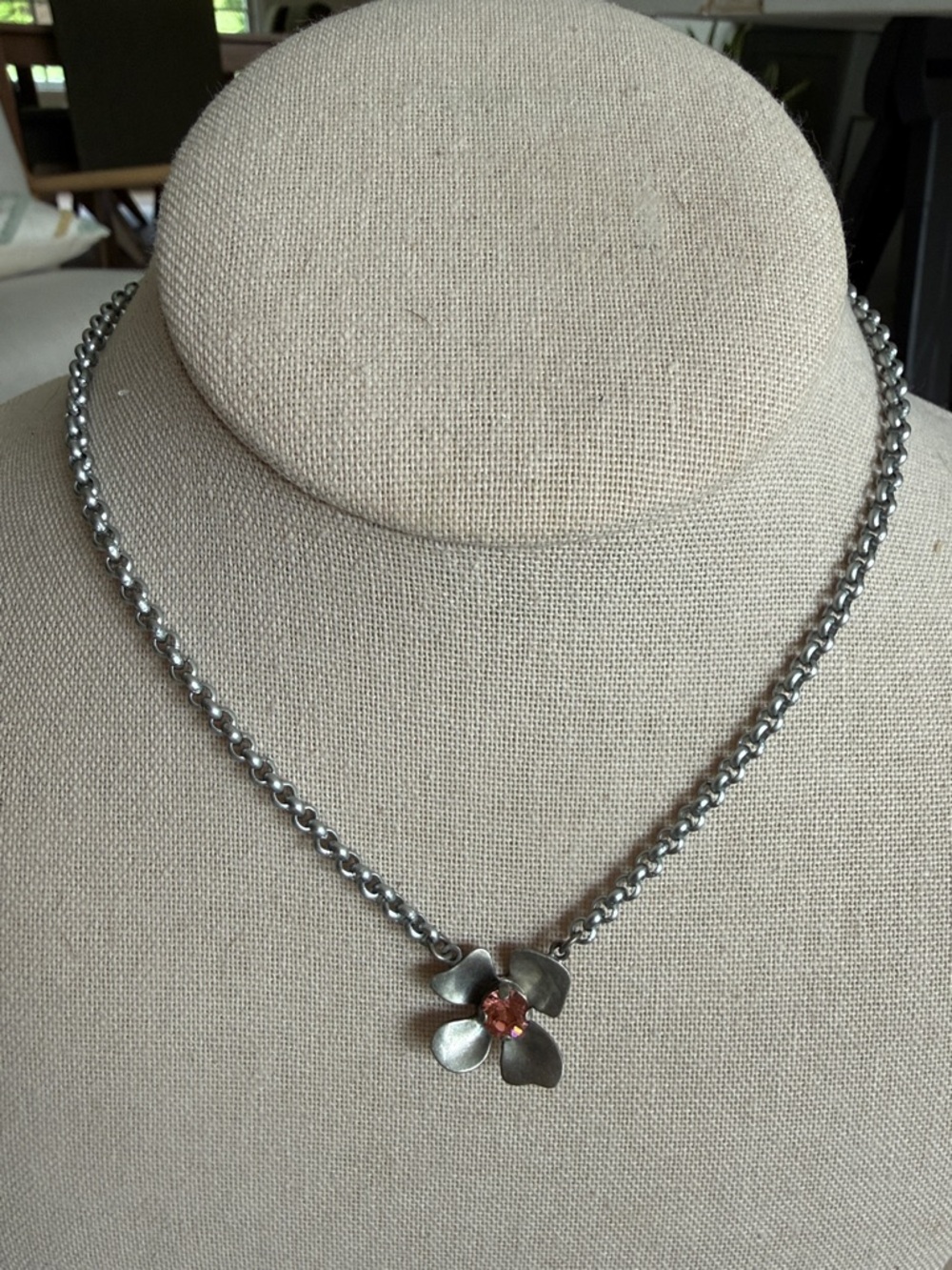 Sabika Girly at Heart Daughter Flower Necklace